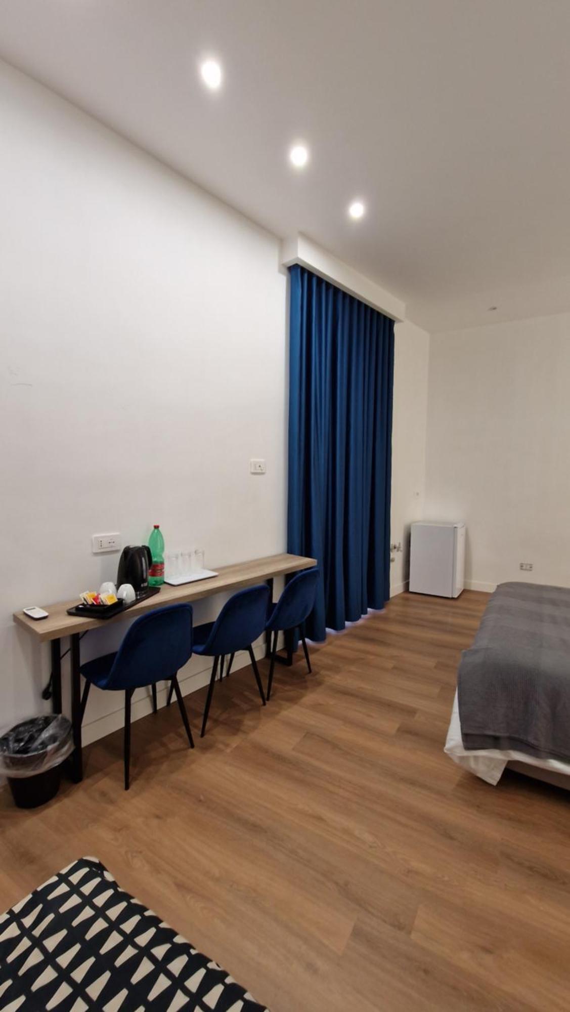 B&B City Center Νάπολη Δωμάτιο φωτογραφία